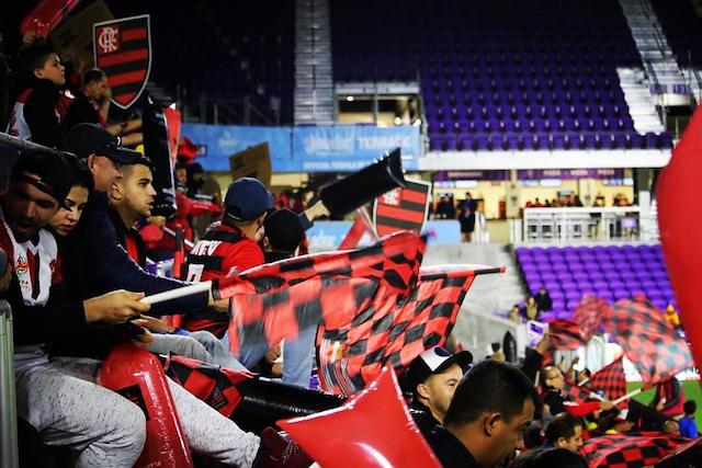 TORCIDA do Flamengo dá show na Florida Cup