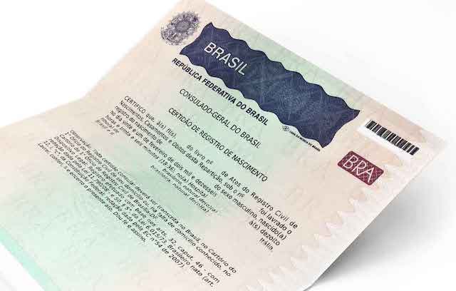 Certidão de nascimento consular
