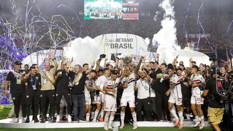 São Paulo empata e conquista a Copa do Brasil